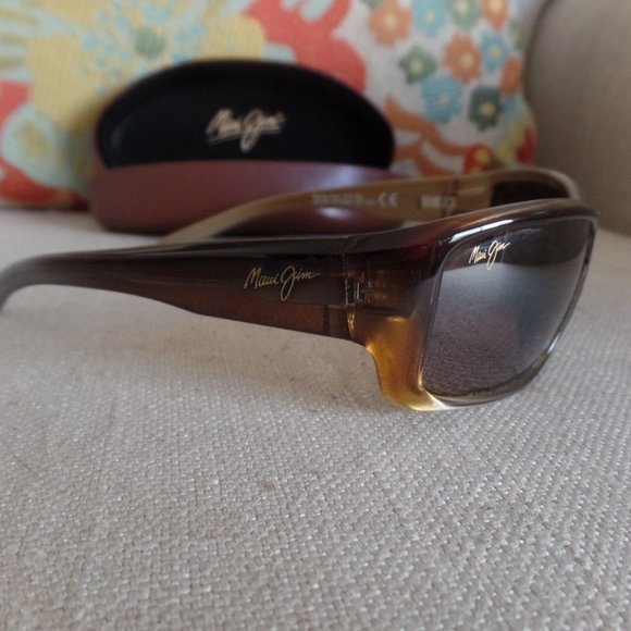 Maui Jim Accessories Maui Jim Barrier Reef Wrap Sunglasses In Brown